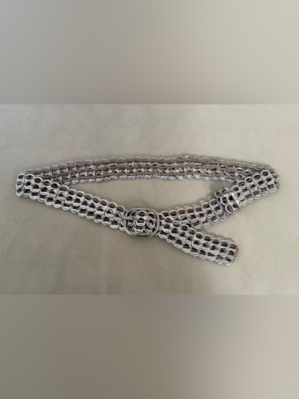 Metallic belt, by Escama Studio